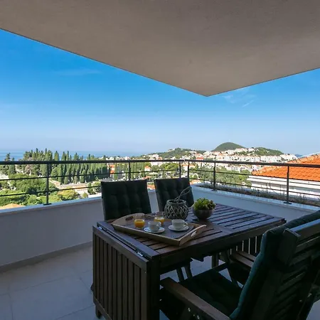 Eni Luxury Appartement *
